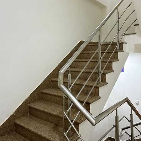 Aamantran Residency Hotel, Sohna Road, Sector 49, Gurugram Гургаон Экстерьер фото