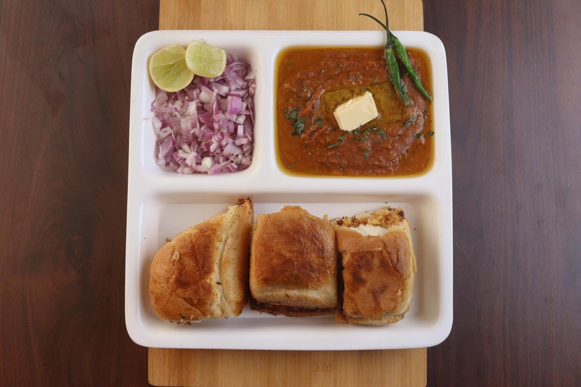 Aamantran Residency Hotel, Sohna Road, Sector 49, Gurugram Гургаон Экстерьер фото